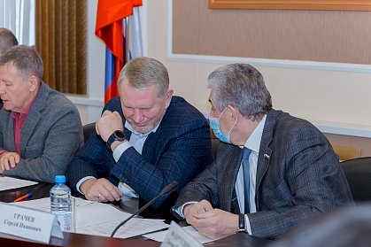 Депутаты готовы помочь предпринимателям